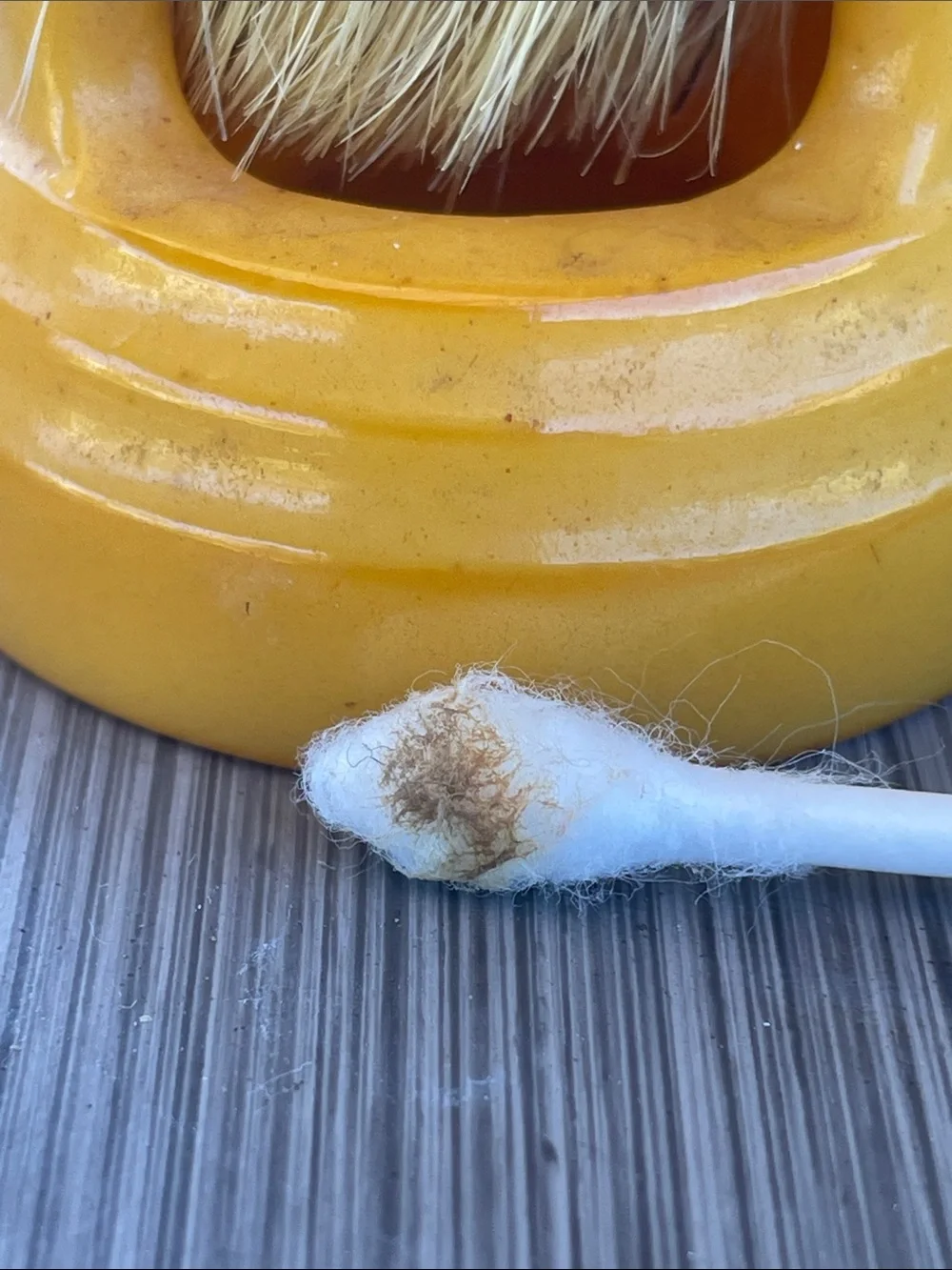 Bakelite Premium Men’s Shaving Brush in Amber Yellow